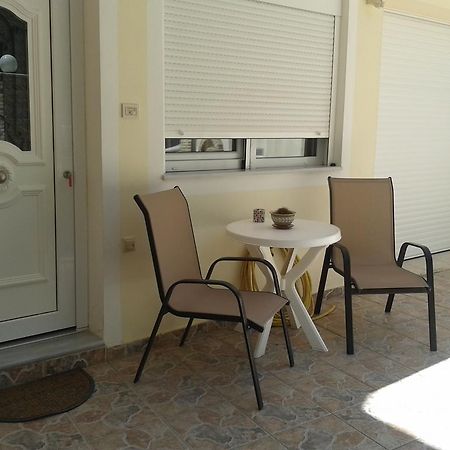 Patra - Cute Studio Near Center Exterior foto